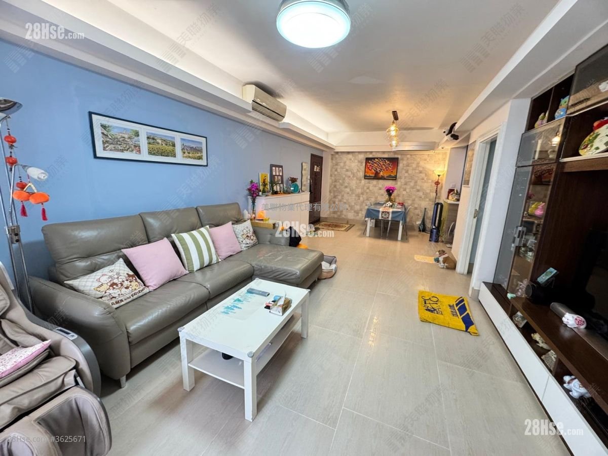 Savanna Garden Sell 3 Bedrooms 924 ft² Savanna Garden Sell 3 Bedrooms 924 ft²