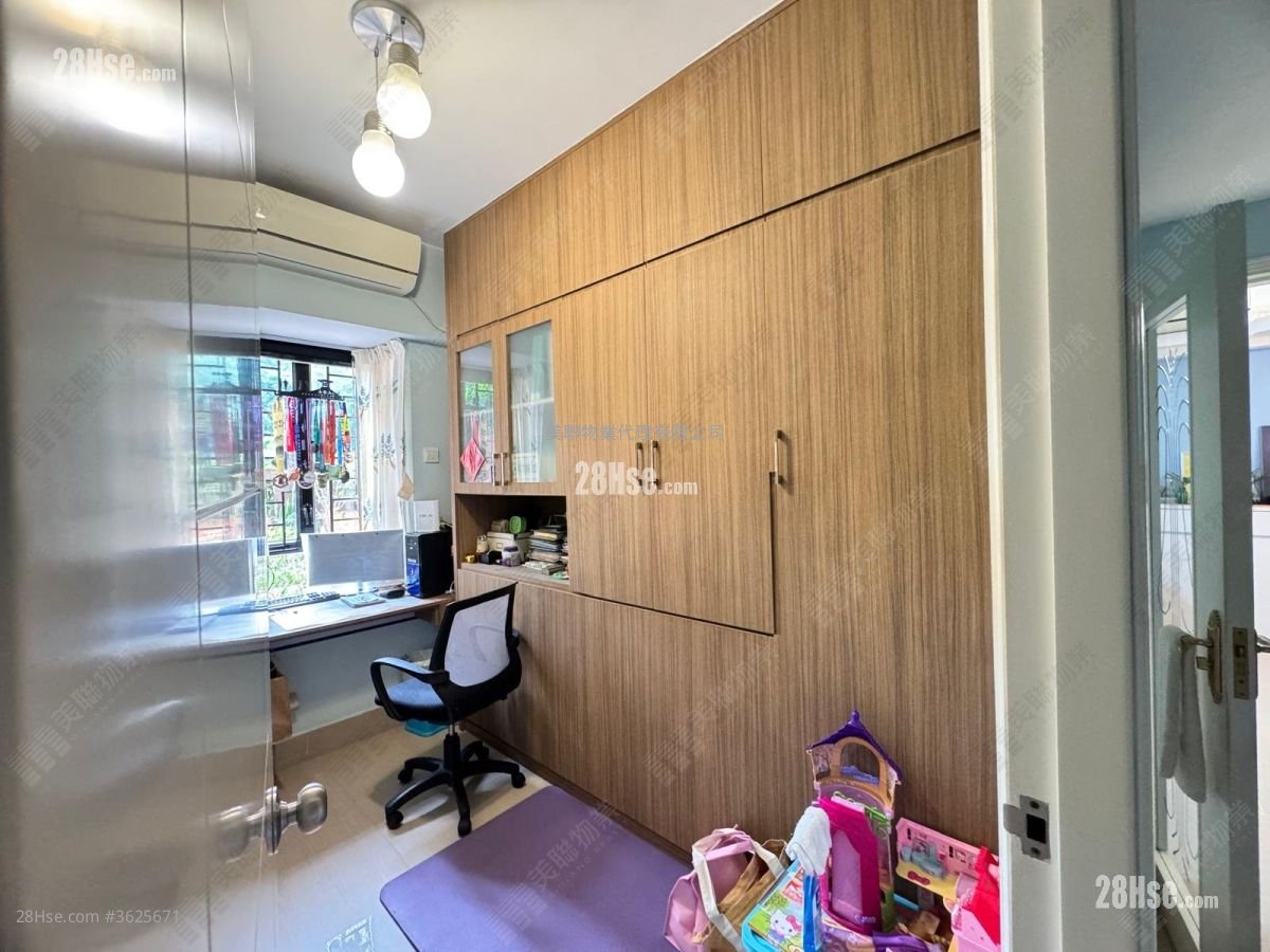 Savanna Garden Sell 3 Bedrooms 924 ft² Savanna Garden Sell 3 Bedrooms 924 ft²