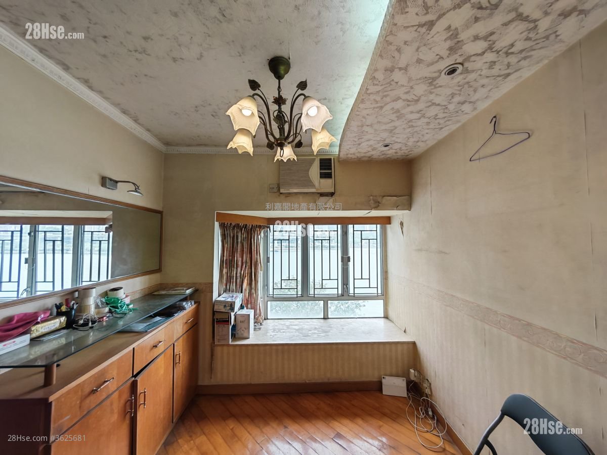 翠怡花园 售盘 2 房 473 平方尺 翠怡花园 售盘 2 房 473 平方尺