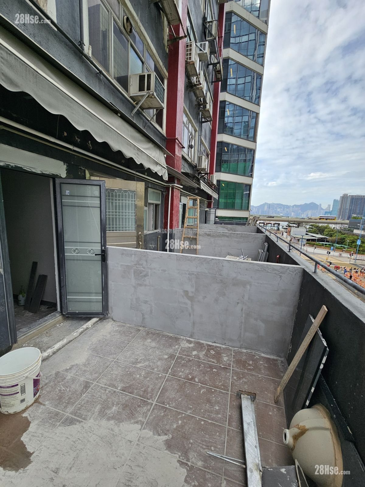 天輝工業大廈 租盤