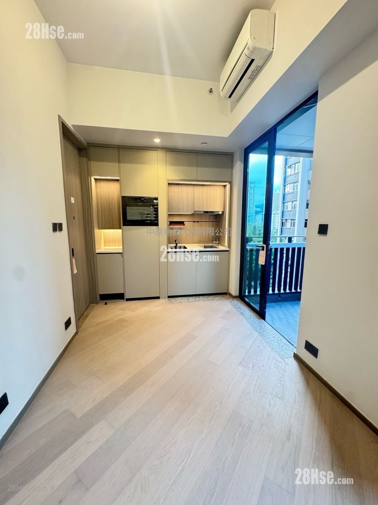 連方 售盤 開放式間隔 259 平方呎 連方 售盤 開放式間隔 259 平方呎