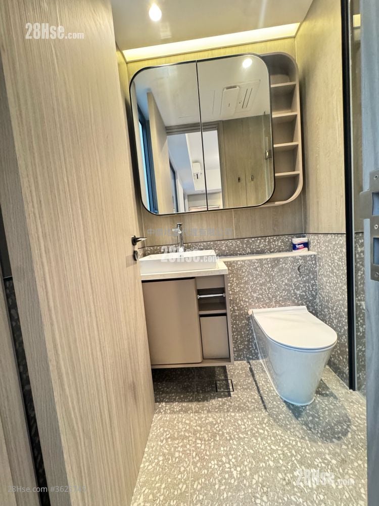 連方 售盤 開放式間隔 259 平方呎 連方 售盤 開放式間隔 259 平方呎