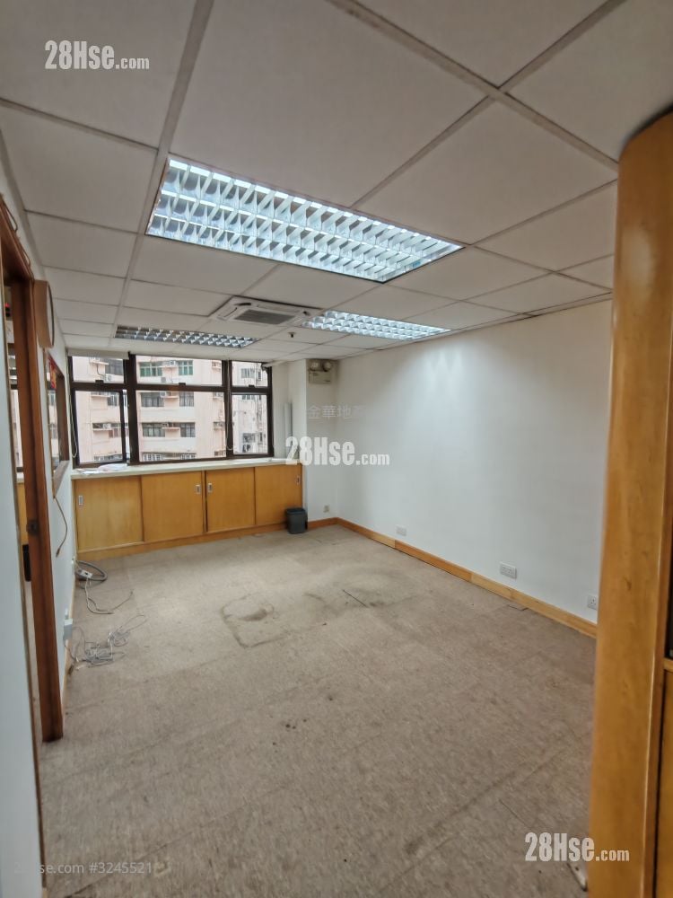 利雅商业大厦 租盘