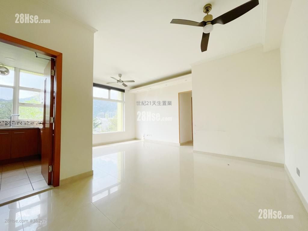 The Hillgrove Sell 4 Bedrooms , 2 Bathrooms 873 ft² The Hillgrove Sell 4 Bedrooms , 2 Bathrooms 873 ft²