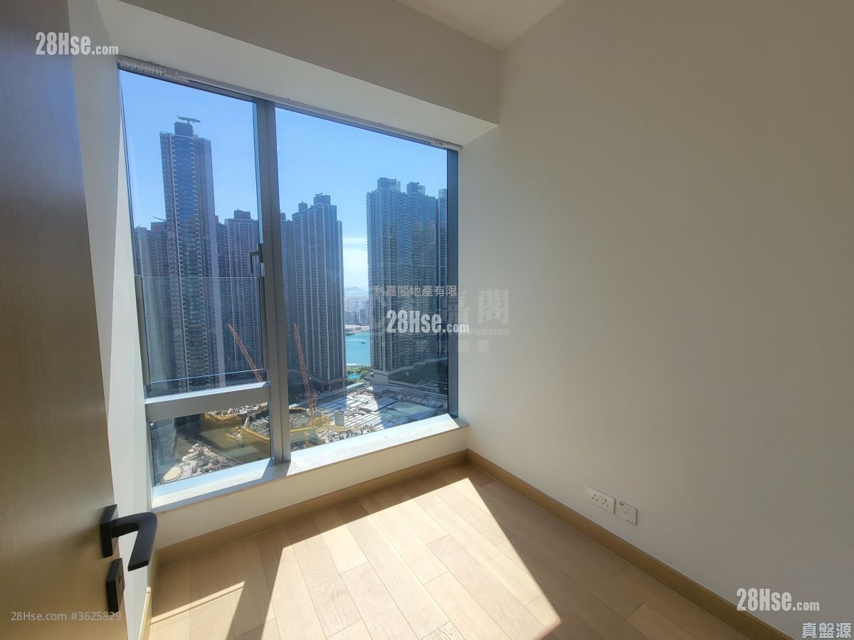 Malibu Sell 2 Bedrooms , 1 Bathroom 595 ft² Malibu Sell 2 Bedrooms , 1 Bathroom 595 ft²