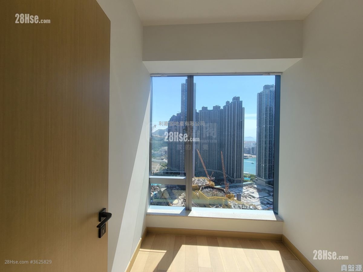 Malibu Sell 2 Bedrooms , 1 Bathroom 595 ft² Malibu Sell 2 Bedrooms , 1 Bathroom 595 ft²