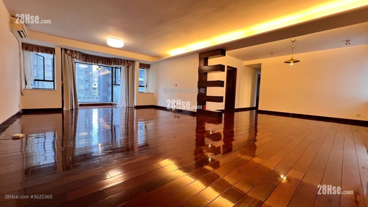 碧华花园 租盘 4 房 , 2 浴室 1,609 平方尺