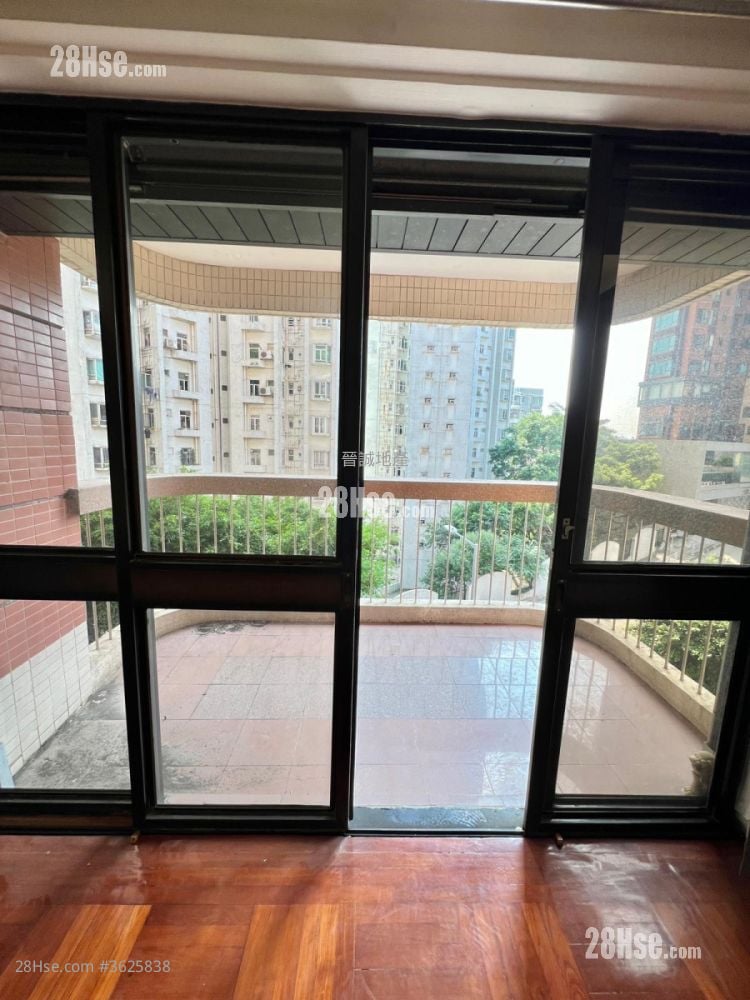 Faraday House Sell 4 Bedrooms , 3 Bathrooms 1,751 ft² Faraday House Sell 4 Bedrooms , 3 Bathrooms 1,751 ft²