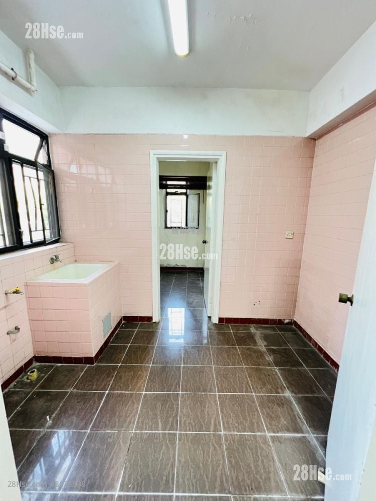 servant’s room: Faraday House Sell 4 Bedrooms , 3 Bathrooms 1,751 ft² servant’s room: Faraday House Sell 4 Bedrooms , 3 Bathrooms 1,751 ft²