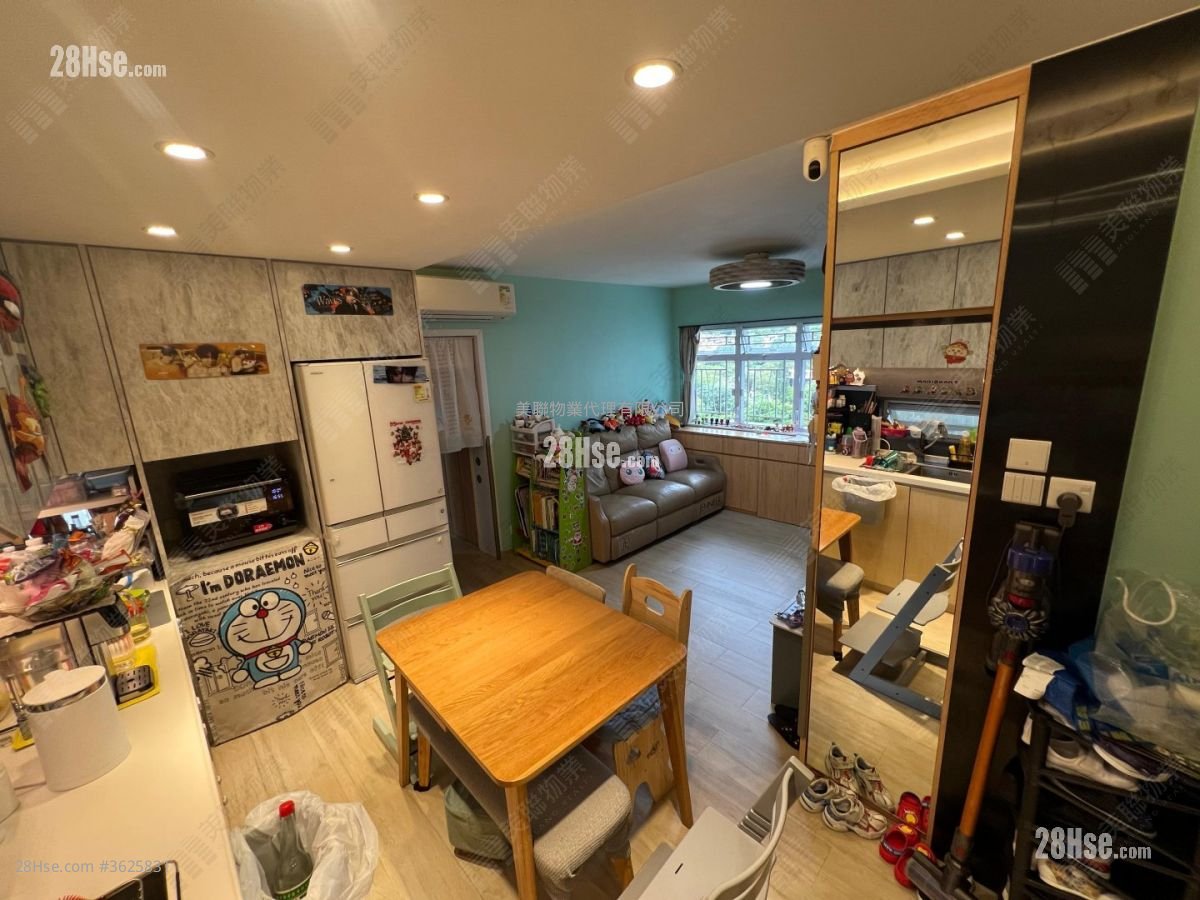 Serene Garden Sell 3 Bedrooms , 1 Bathroom 590 ft²