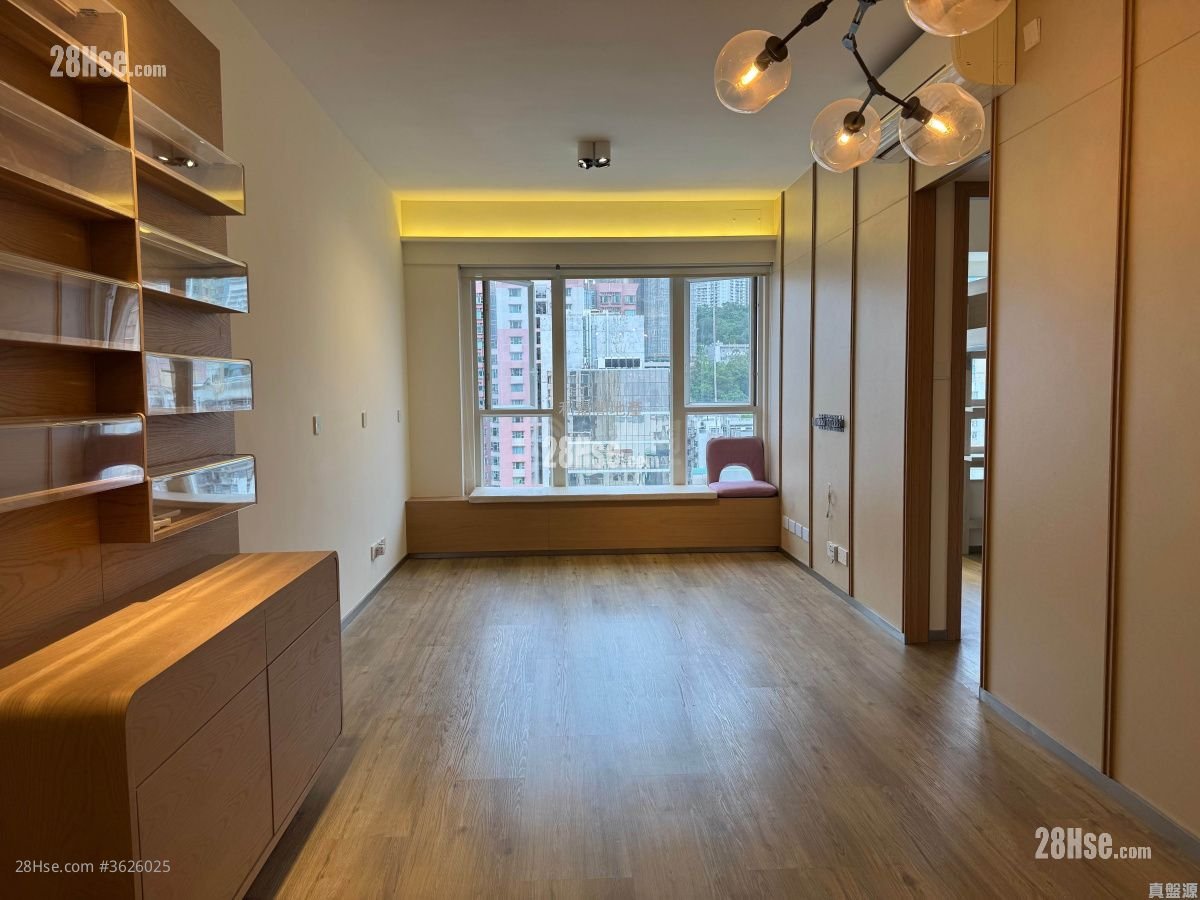 Island Lodge Sell 2 Bedrooms , 1 Bathroom 629 ft²