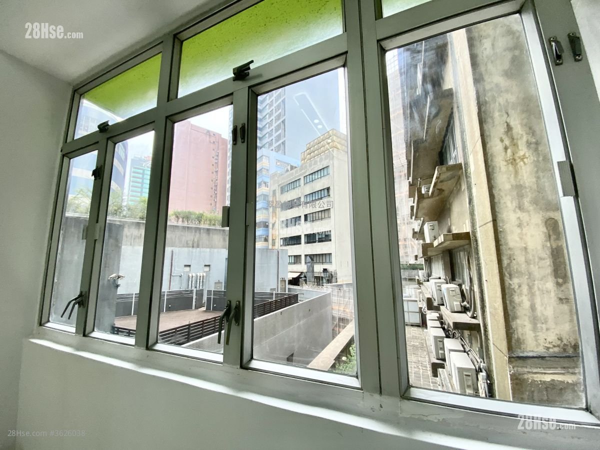 Yip Win Factory Building Rental 250 ft² Yip Win Factory Building Rental 250 ft²