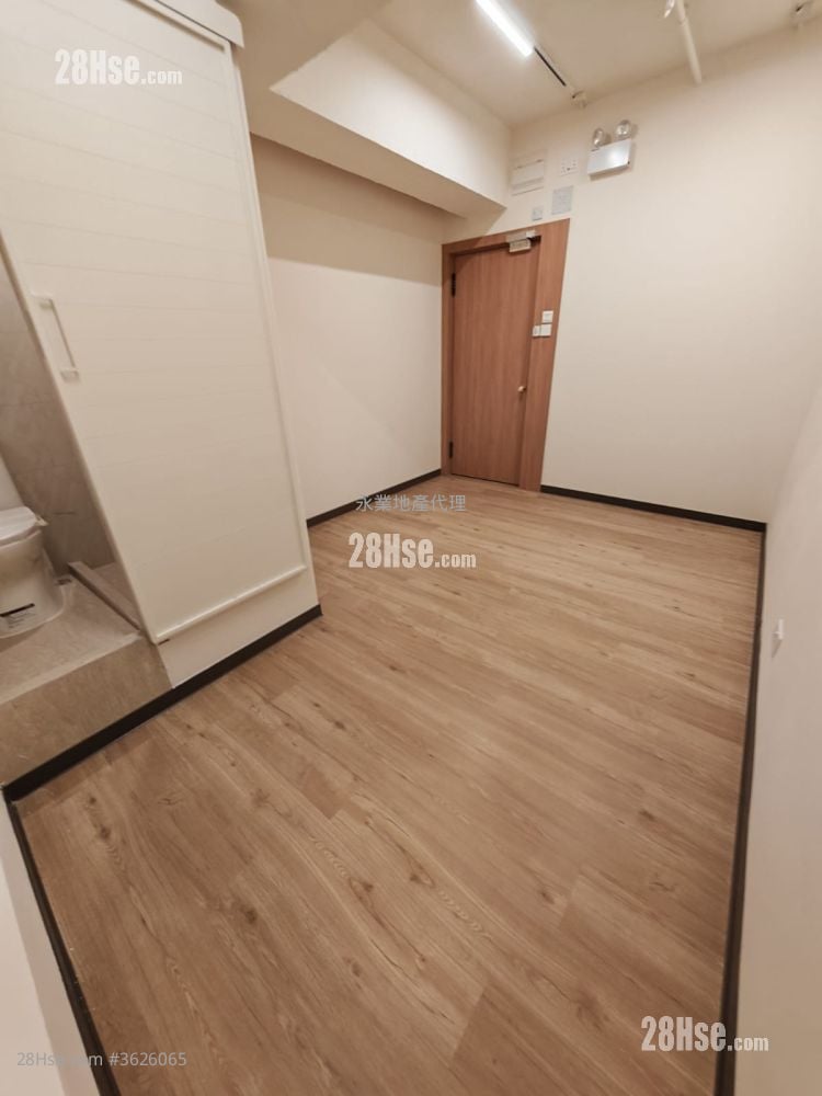 Howard Factory Building Rental Studio , 1 Toilet Howard Factory Building Rental Studio , 1 Toilet