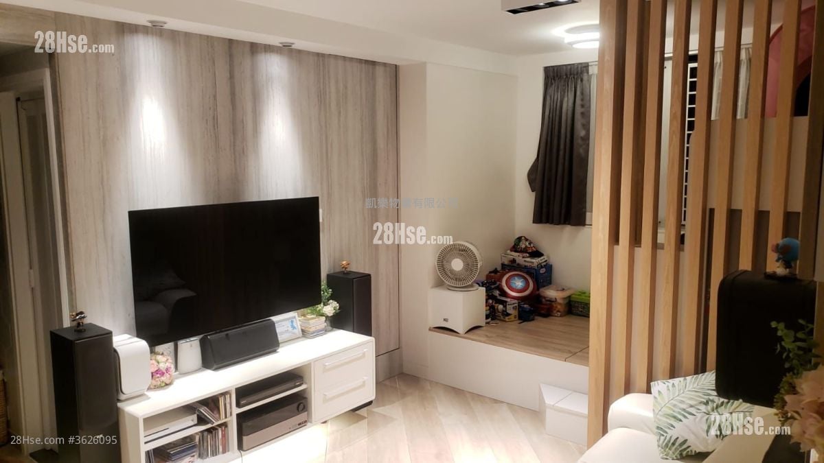 Choi Hing Court Sell 1 Bedroom , 1 Bathroom 421 ft² Choi Hing Court Sell 1 Bedroom , 1 Bathroom 421 ft²