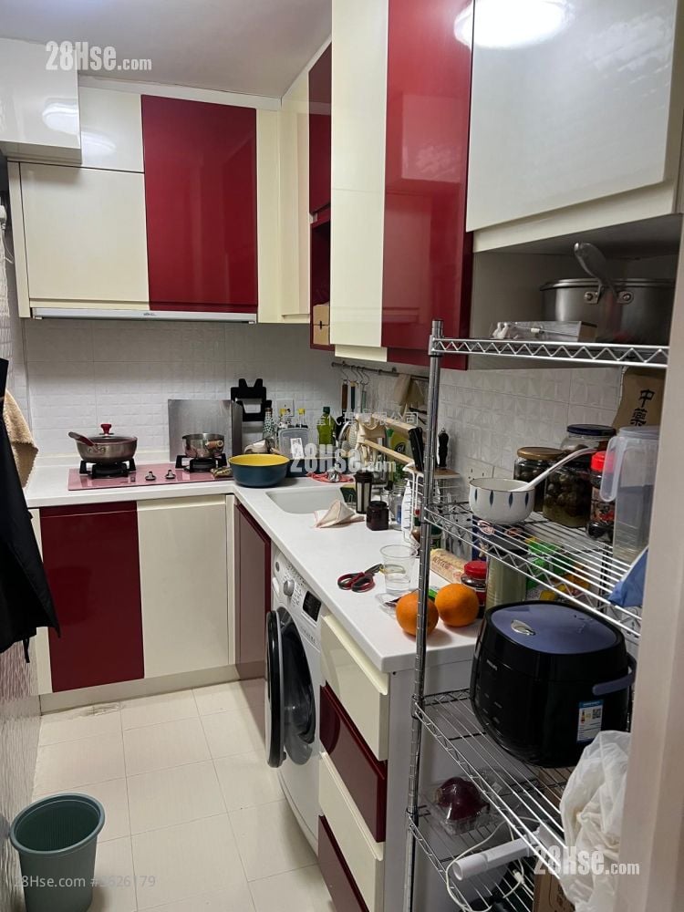 富雅花园 售盘 2 房 , 1 浴室 427 平方尺