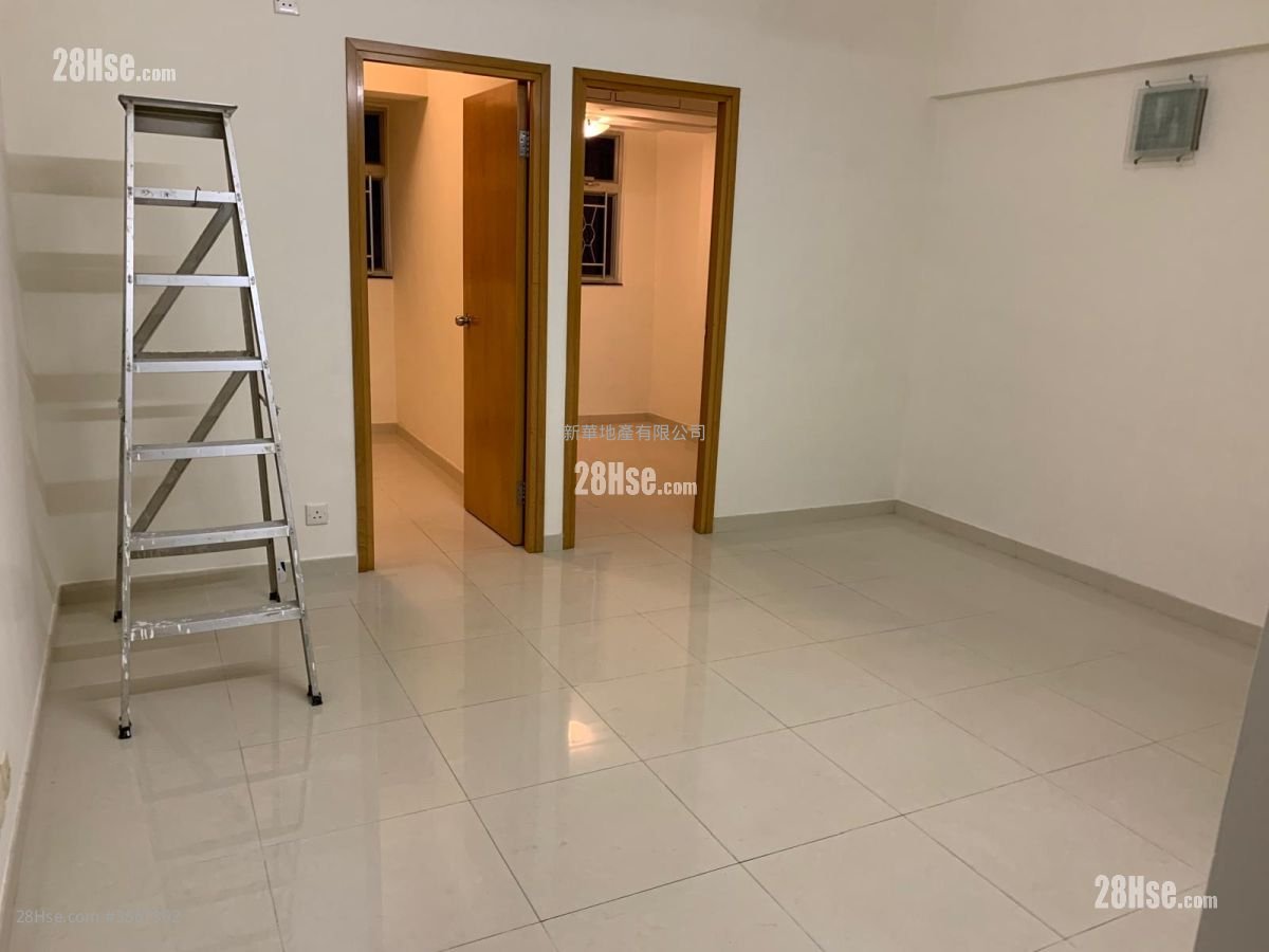 益发大厦 租盘 2 房 , 1 浴室 389 平方尺