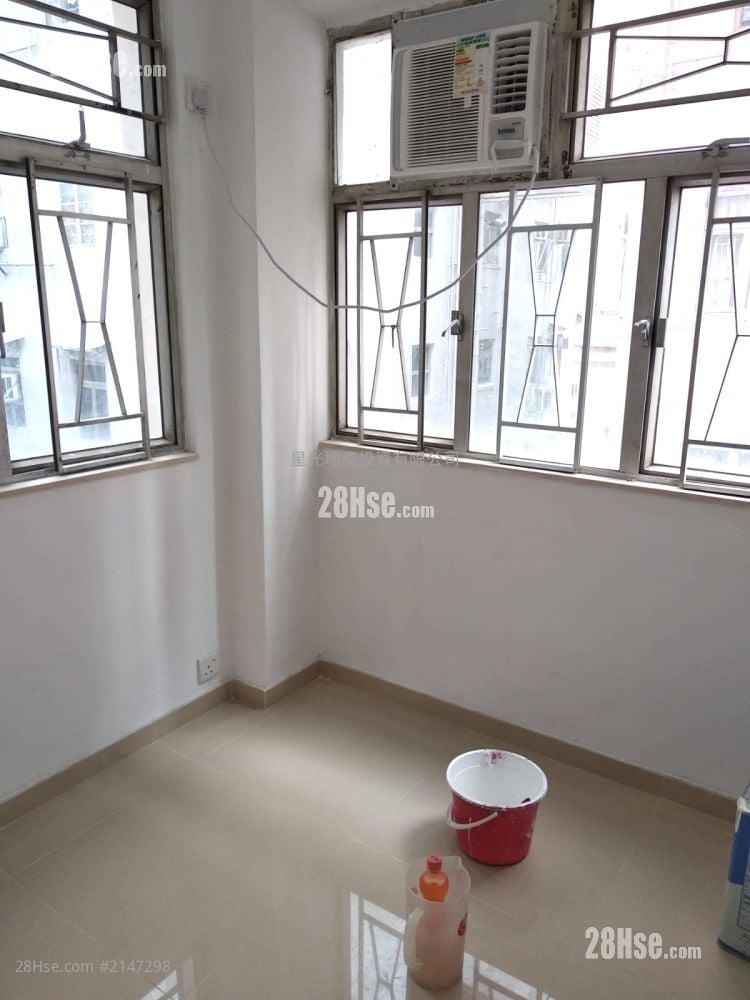 威信大廈 租盤 2 房 , 1 浴室 287 平方呎