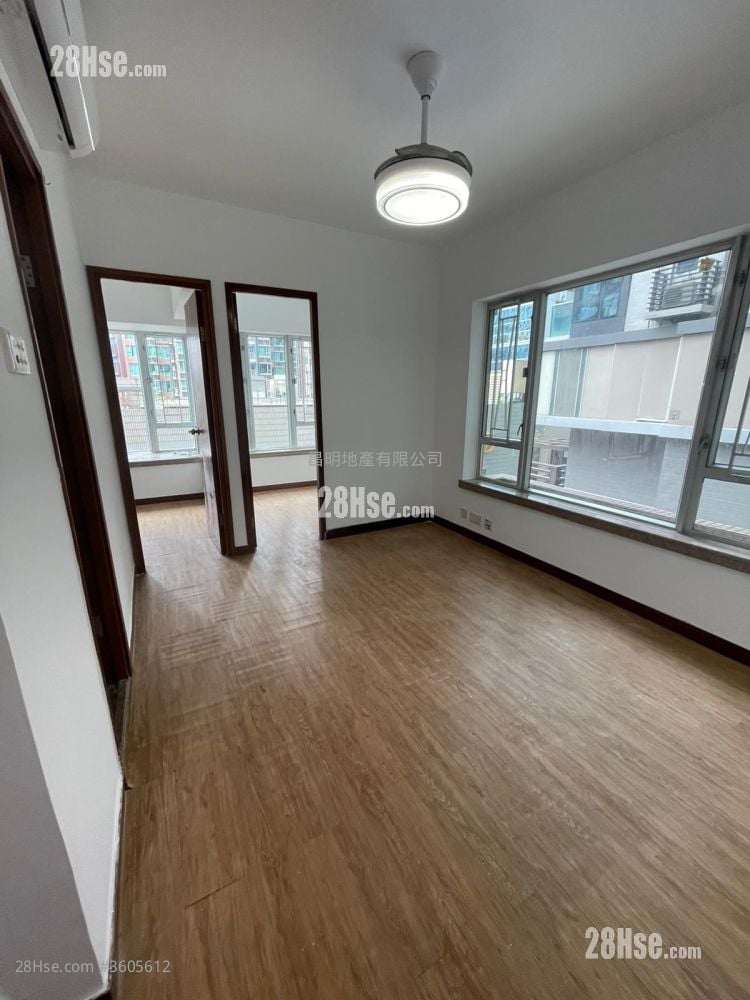 耀星华庭 租盘 2 房 , 1 浴室 322 平方尺