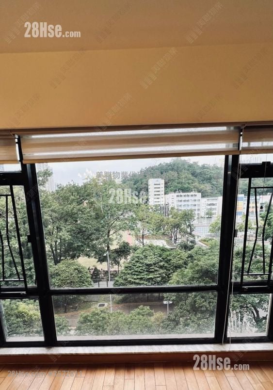 Peak Garden Court Sell 3 Bedrooms , 2 Bathrooms 1,062 ft²