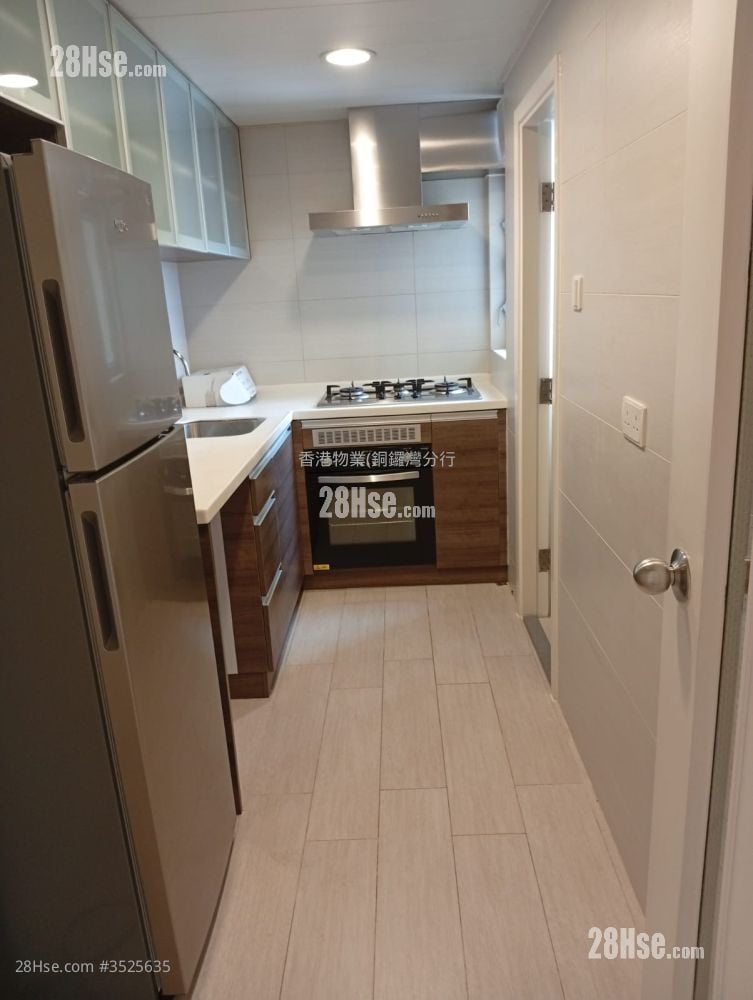 Pearl City Mansion Rental 1 Bedroom , 1 Bathroom