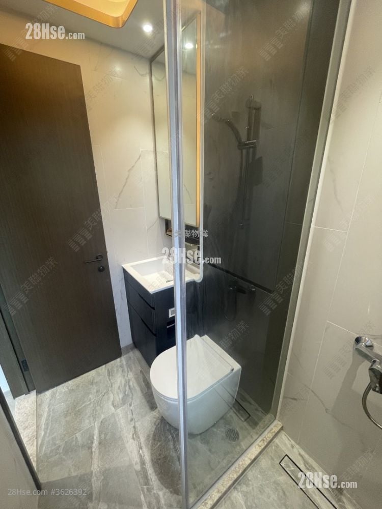 The Royale Sell 2 Bedrooms , 1 Bathroom 446 ft² The Royale Sell 2 Bedrooms , 1 Bathroom 446 ft²