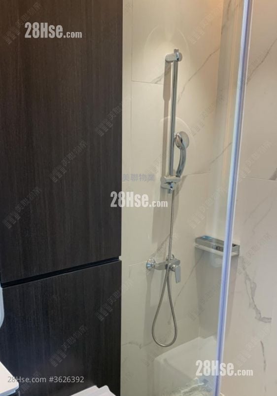 The Royale Sell 2 Bedrooms , 1 Bathroom 446 ft² The Royale Sell 2 Bedrooms , 1 Bathroom 446 ft²