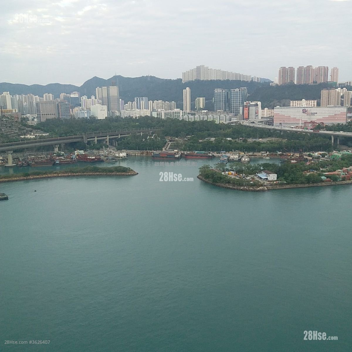 Grand Horizon Rental 2 Bedrooms , 1 Bathroom 461 ft²