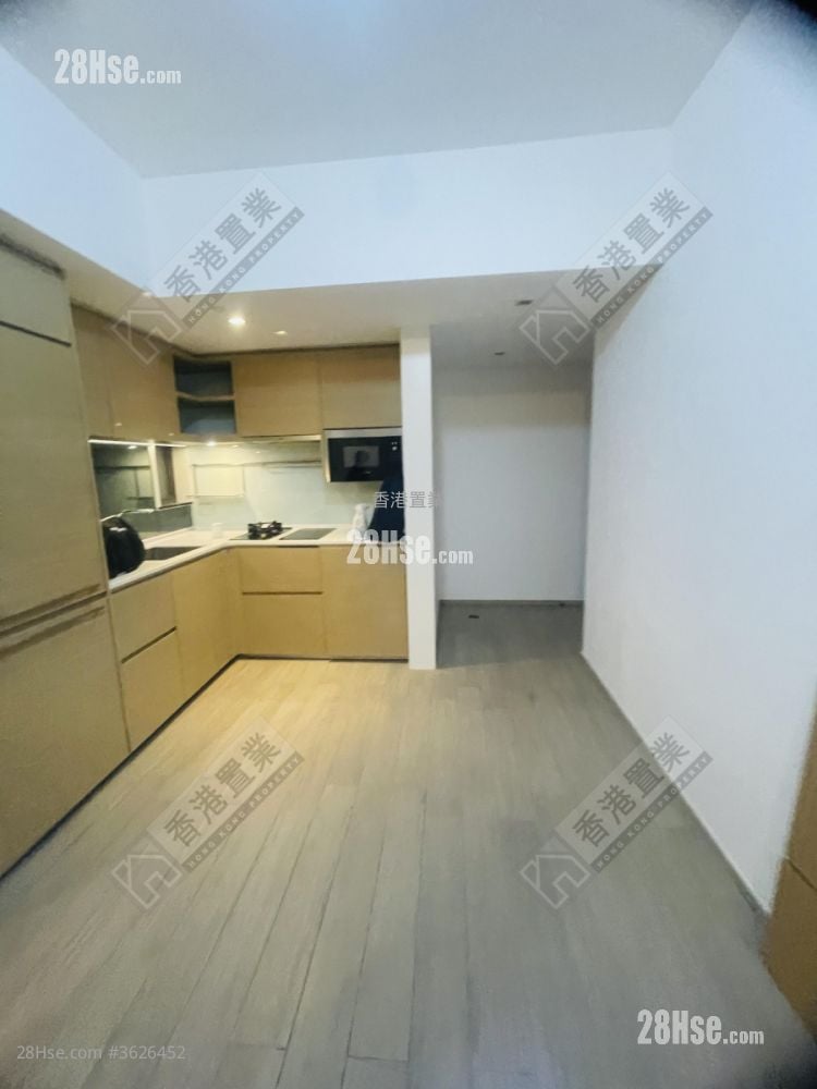 The Wings Rental 2 Bedrooms , 1 Bathroom 541 ft²