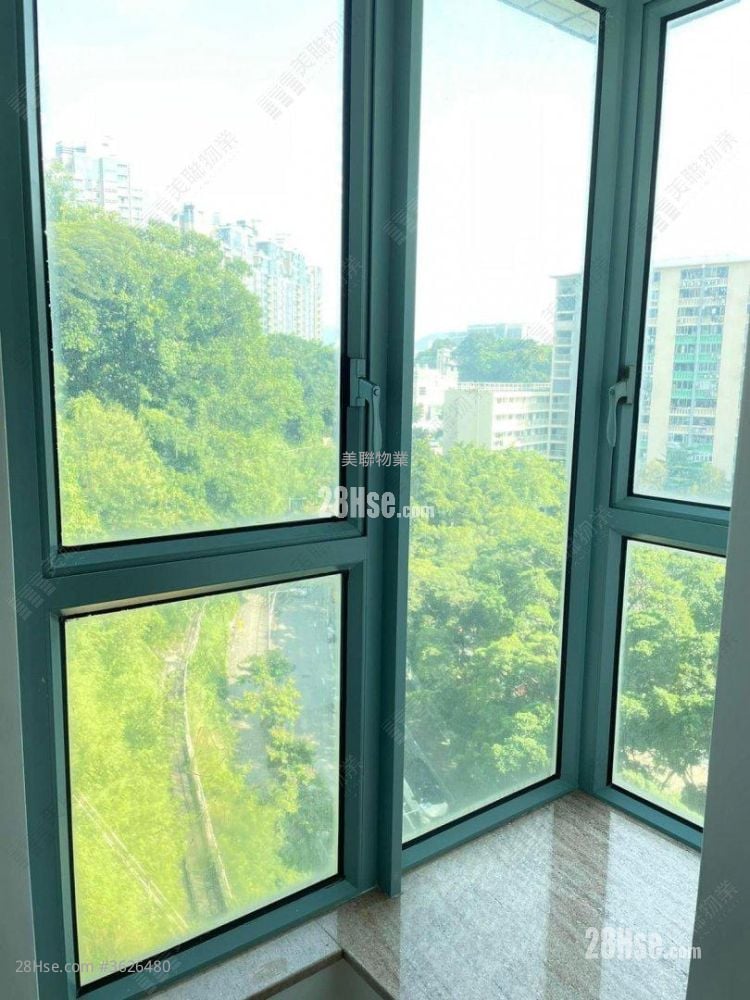 Carmel On The Hill Sell 2 Bedrooms , 1 Bathroom 478 ft²