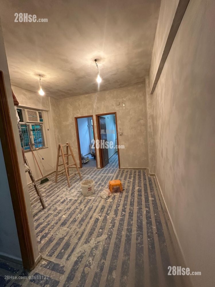 Cheong Yuen Building Rental 3 Bedrooms , 1 Bathroom 450 ft²