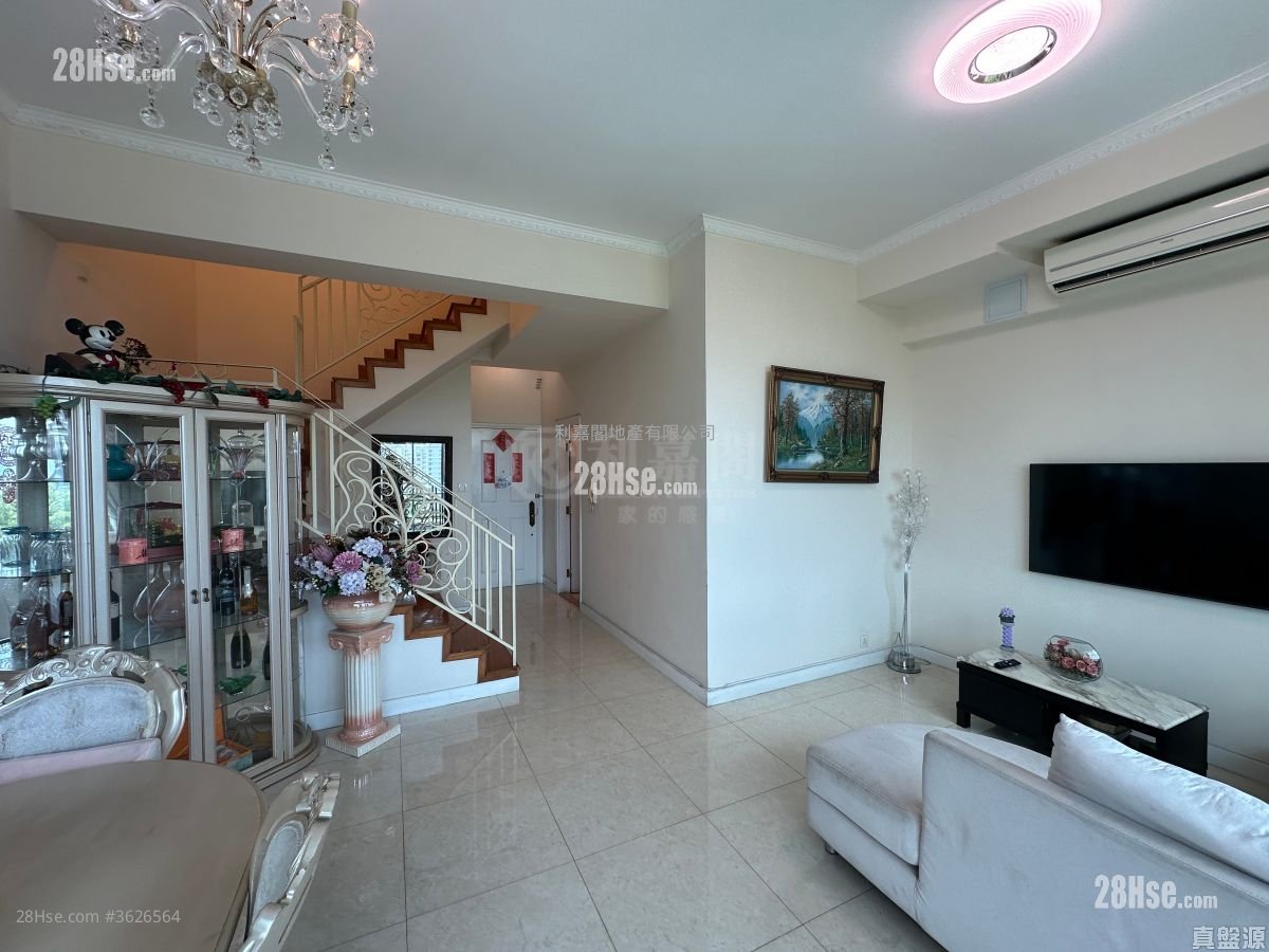 愛琴灣 售盤 3 房 , 2 浴室 1,067 平方呎