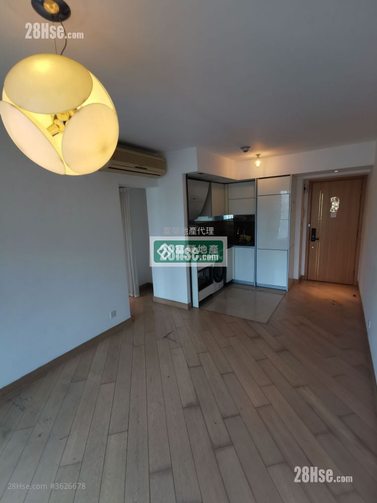 麦花臣汇 租盘 2 房 , 2 浴室 688 平方尺