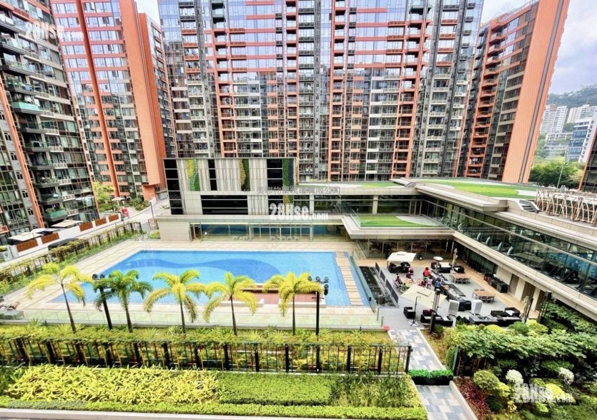 Centra Horizon Sell 3 Bedrooms 1,041 ft²