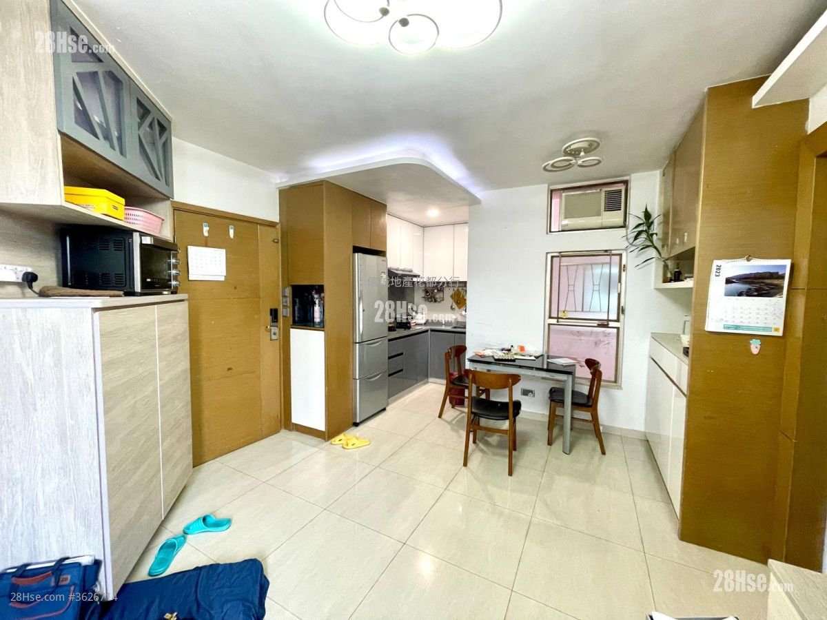 碧湖花園 租盤 2 房 , 1 浴室 400 平方呎