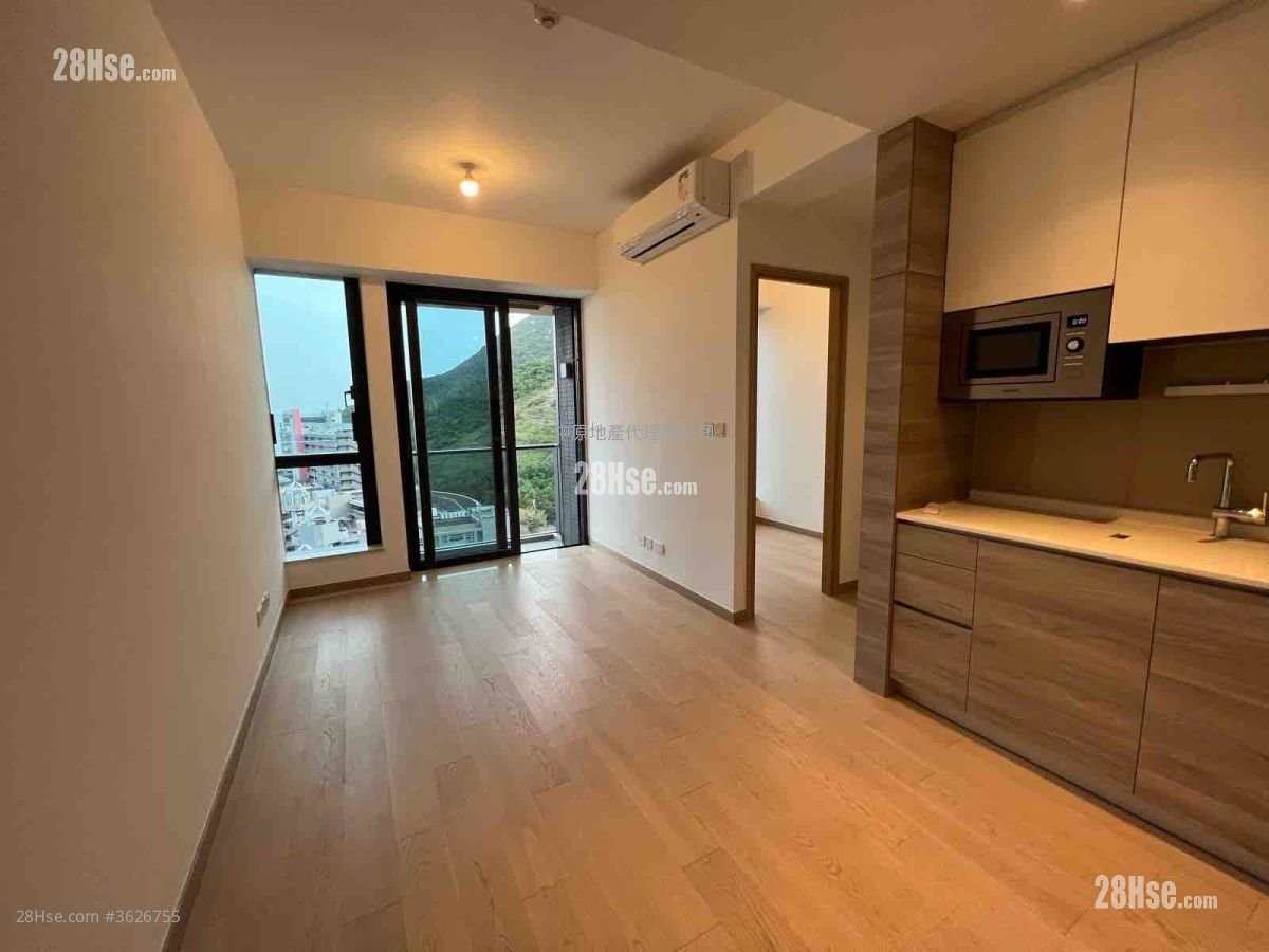 The Grand Marine Sell 2 Bedrooms , 1 Bathroom 426 ft²