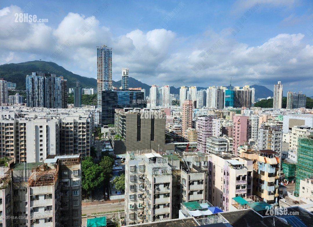 Bondlane Sell 1 Bathroom 267 ft²