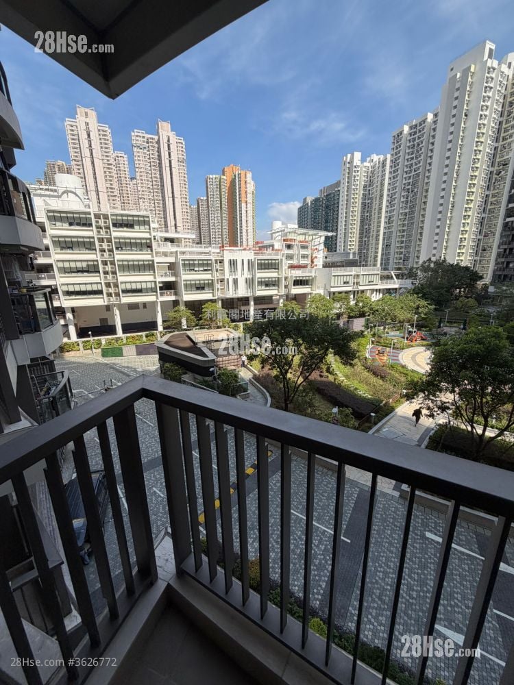 海翩滙 租盘 3 房 , 2 浴室 882 平方尺