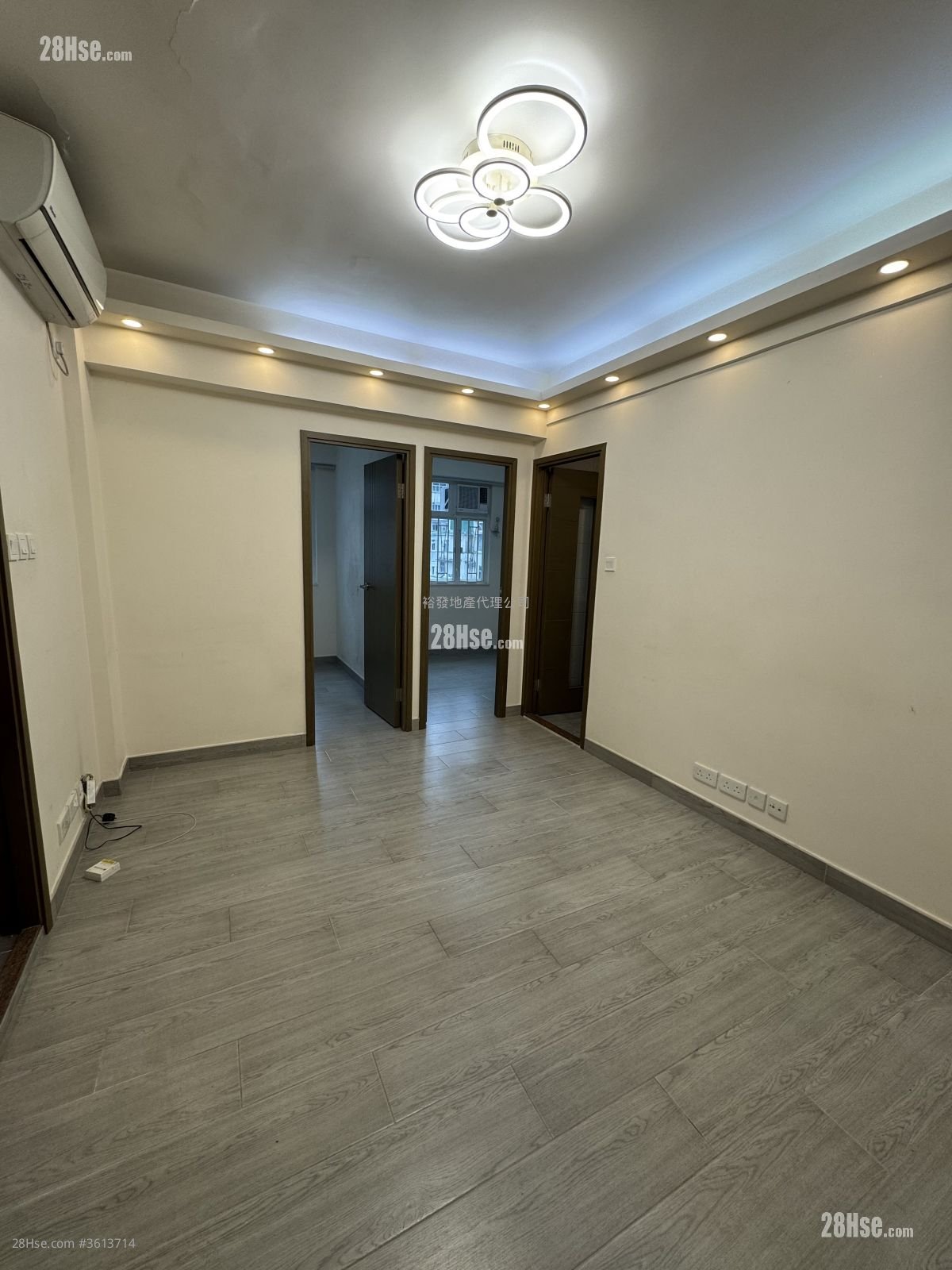 福群樓 售盤 2 房 346 平方呎