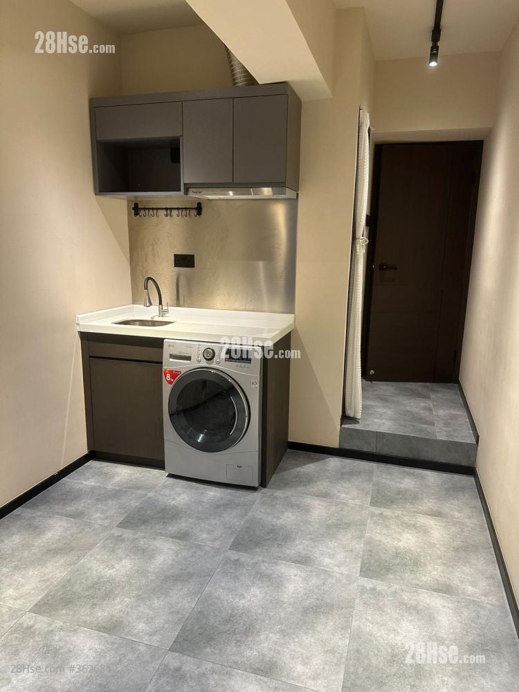 汉中大厦 租盘 1 房 320 平方尺