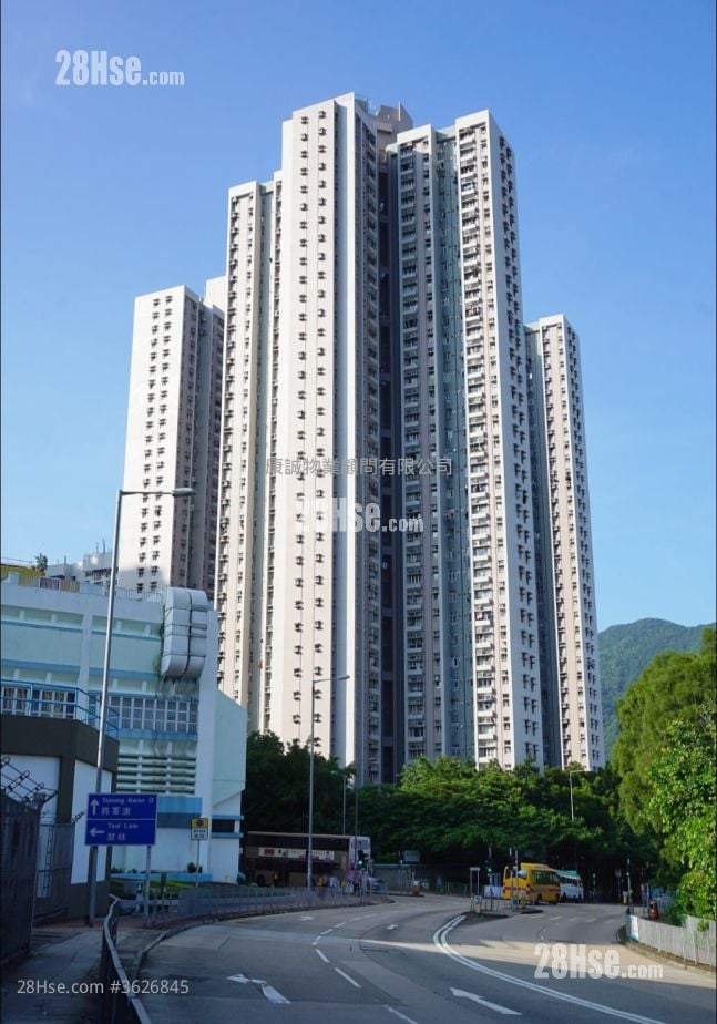 翠林邨 售盘 2 房 , 1 浴室 381 平方尺