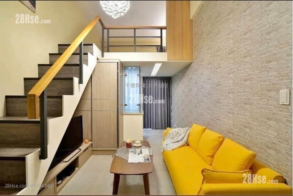 顯發大廈 租盤 1 房 , 1 浴室 348 平方呎