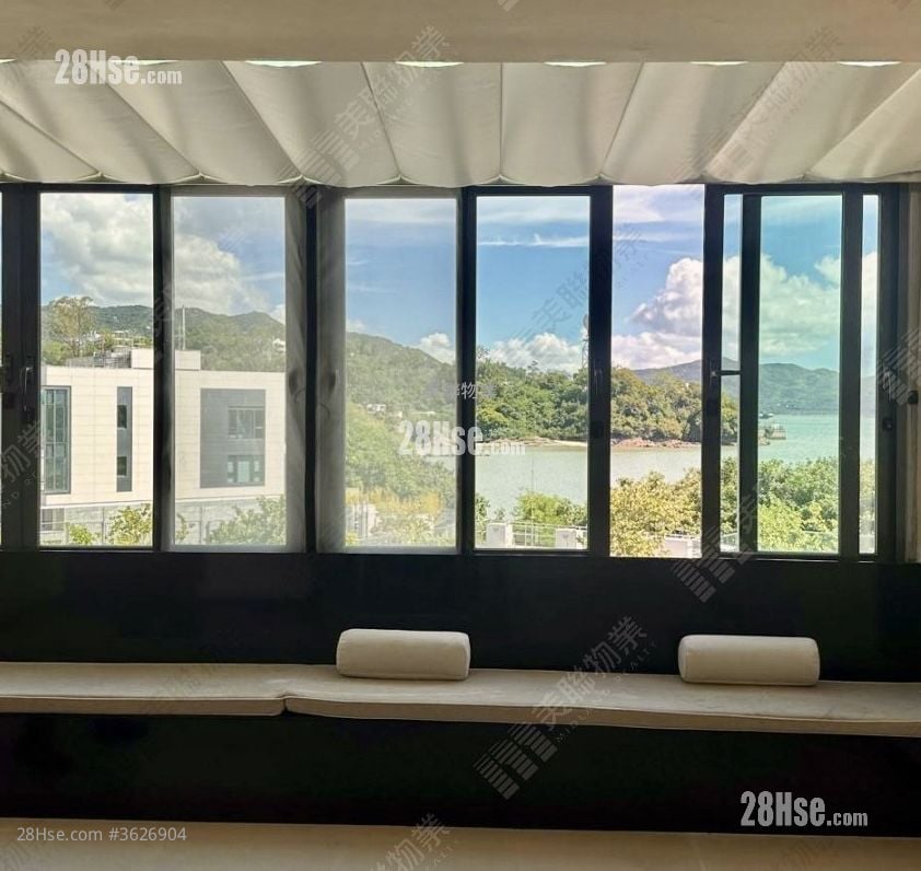 青丽湾别墅 租盘 4 房 , 4 浴室 1,326 平方尺