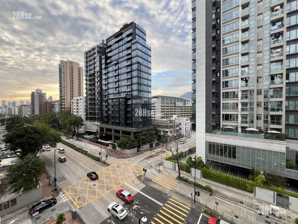 爱华阁 售盘 3 房 812 平方尺