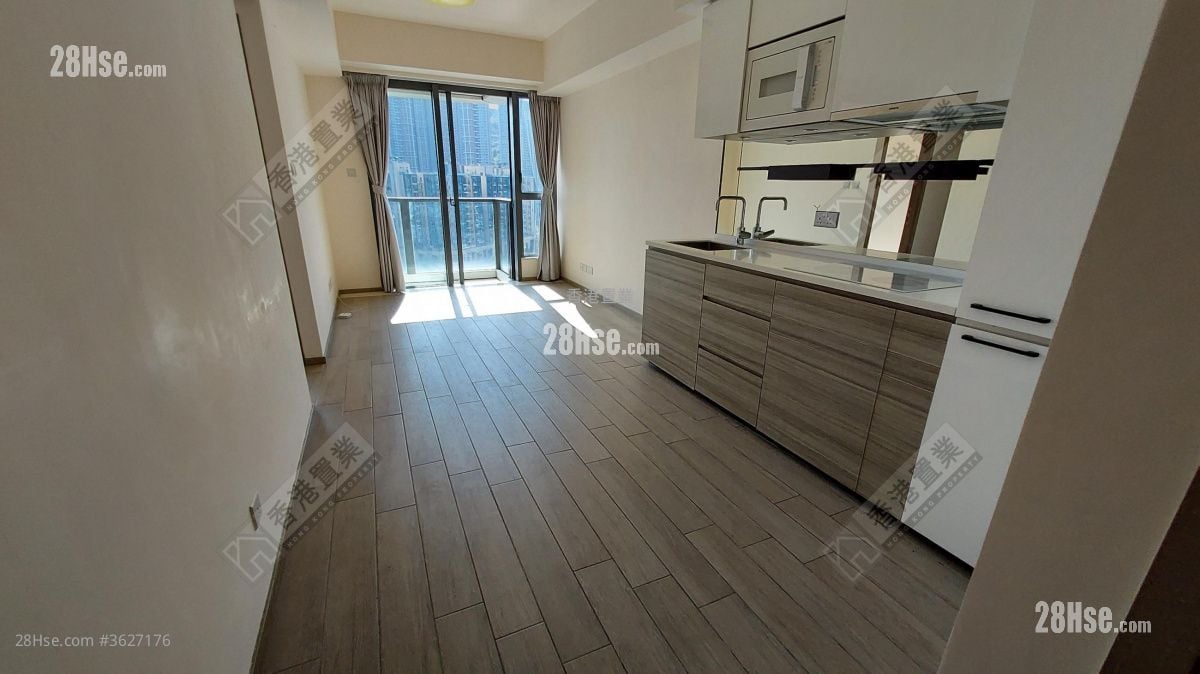 The Wings Rental 2 Bedrooms , 1 Bathroom 545 ft²