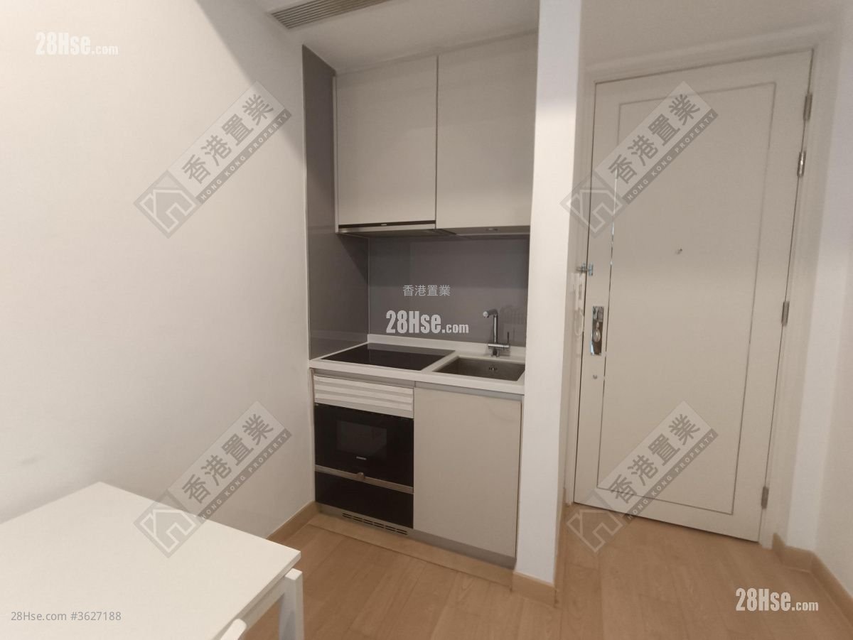 Monterey 租盤 1 房 , 1 浴室 365 平方呎