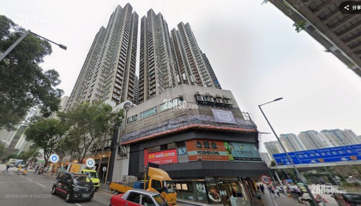 Tak Bo Garden Sell 2 Bedrooms , 1 Bathroom 282 ft²