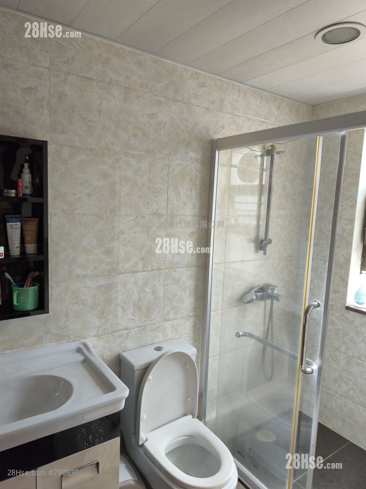 Village Sell 5+ Bedrooms , 3 Bathrooms 1,890 ft²