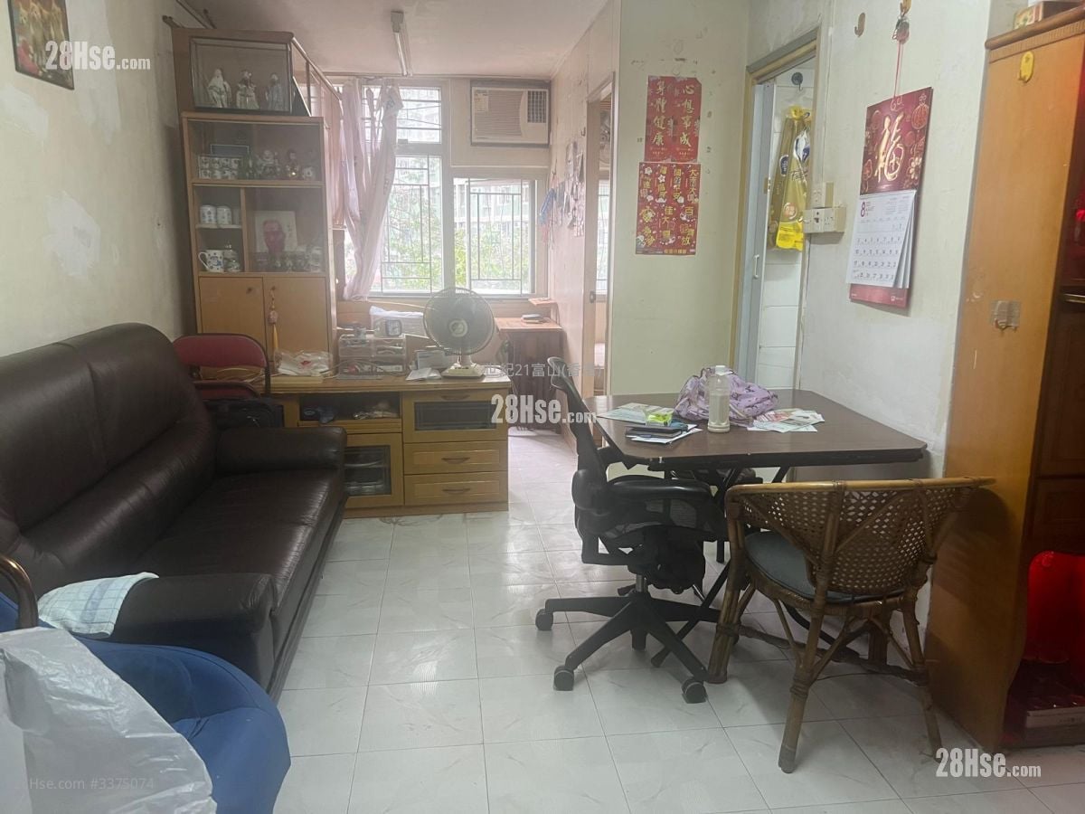 黄大仙下邨 售盘 开放式间隔 , 1 浴室 385 平方尺