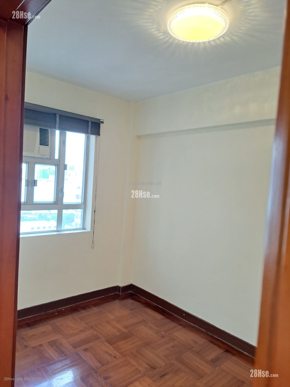 King's House Sell 2 Bedrooms , 1 Bathroom 496 ft²