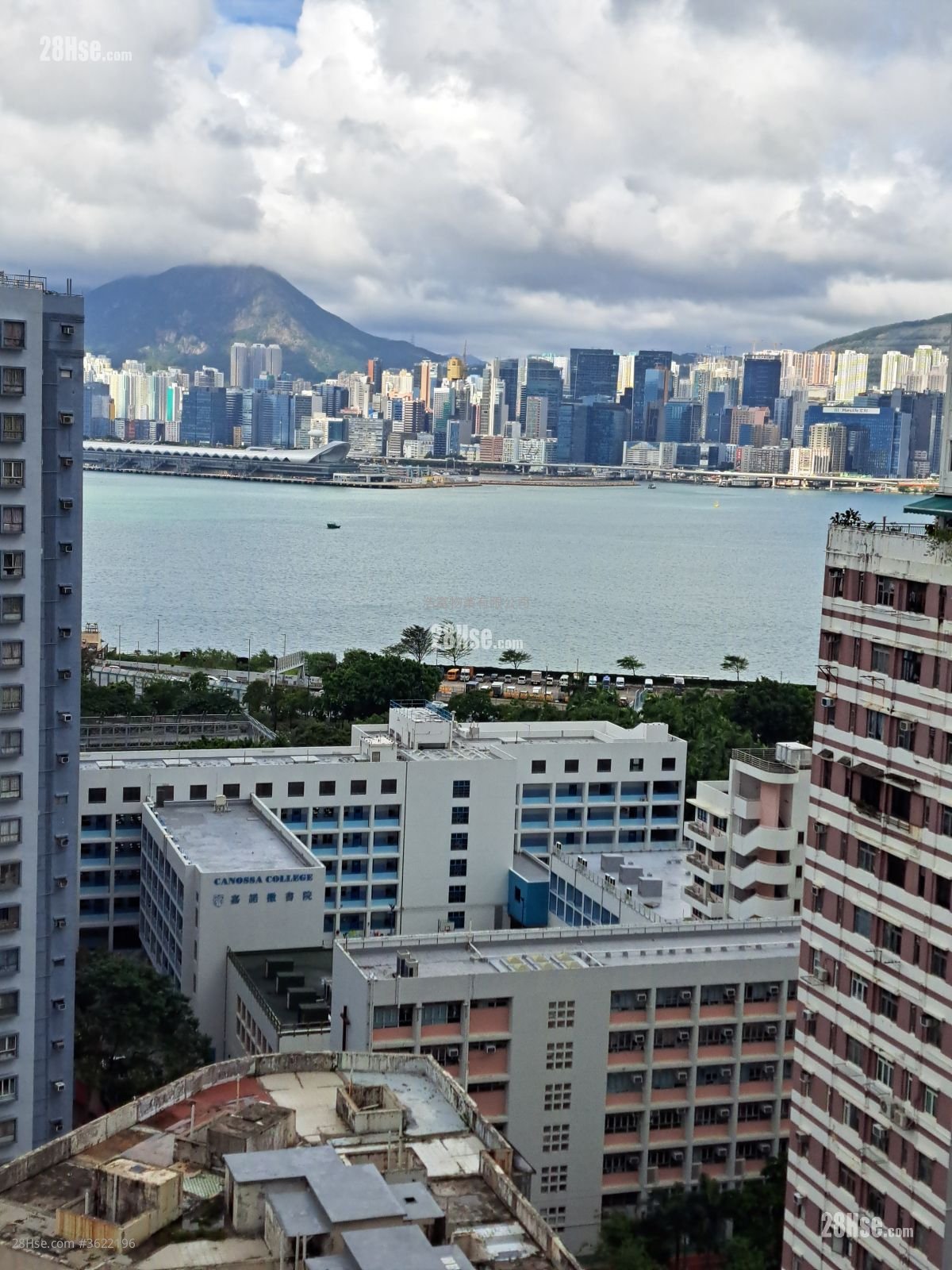 King's House Sell 2 Bedrooms , 1 Bathroom 496 ft²